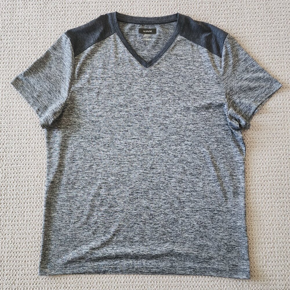 MENS ALFANI V NECK STRETCH T-SHIRT SIZE L